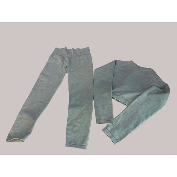 Athletic Wear Stretch Zip Front Top and Bottom Sz L - Picture 6 of 9